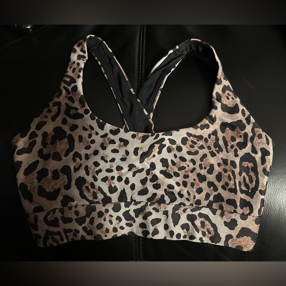 GREYSON leopard sports bra size XS